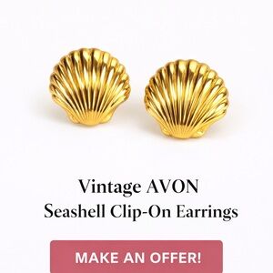 Vintage Avon Gold Tone Seashell Clip-On Earrings Nautical